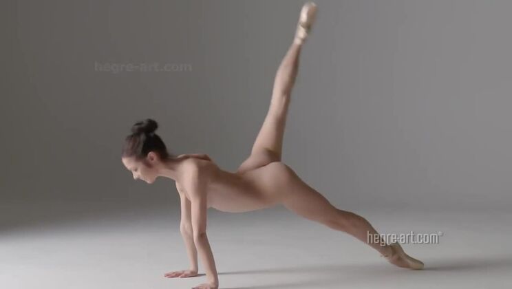 [Hegre] - Nude Ballet with Beautiful Tits - Julietta & Magdalena