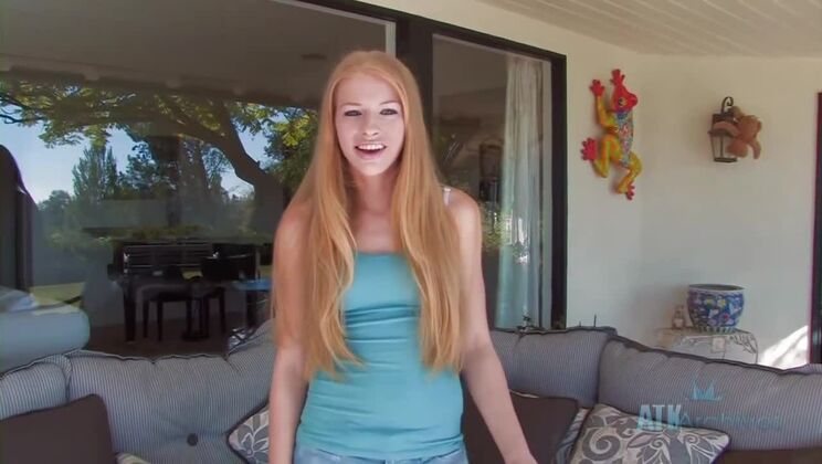 [ATKPetites] - Blonde Babe Avril Hall