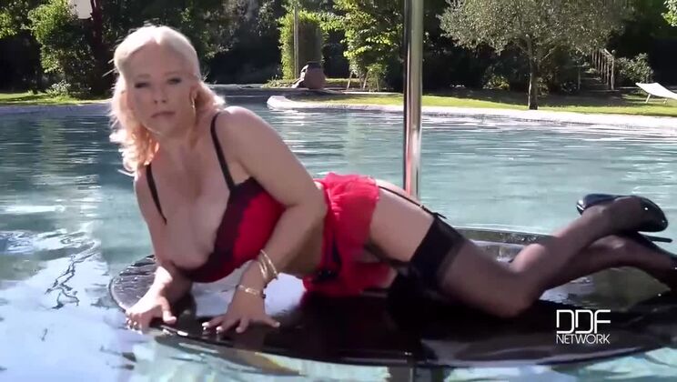[DDFBusty] - Outdoor Striptease with Big Tits and High Heels