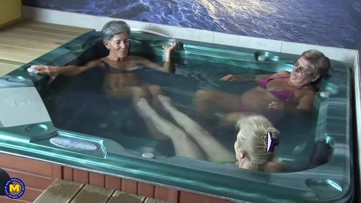 [Mature.nl] - Peeking at Branka, Deisi, and Yolina in the Mature Sauna