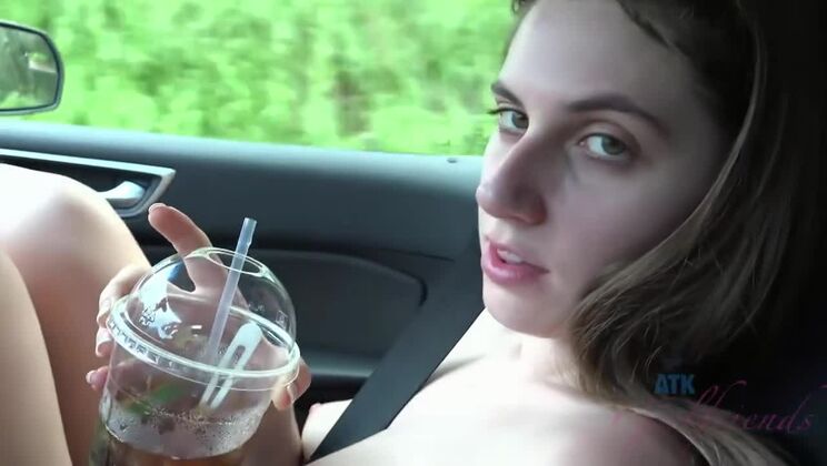 [ATKGirlfriends] - Amateur Beach Fun with Niki Snow Gets X-Rated - Niki Snow