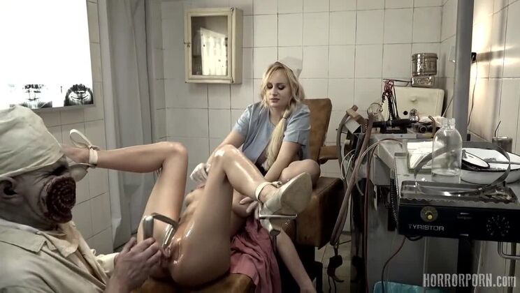 [HorrorPorn] - MILF with Big Tits in Horror Sex