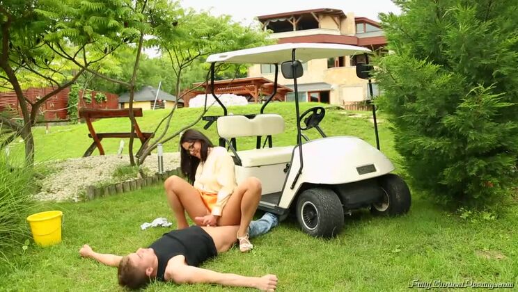 [Tainster] - Fetish Frenzy: Pissing on the Greens - Valentina Ross - Bella Anne