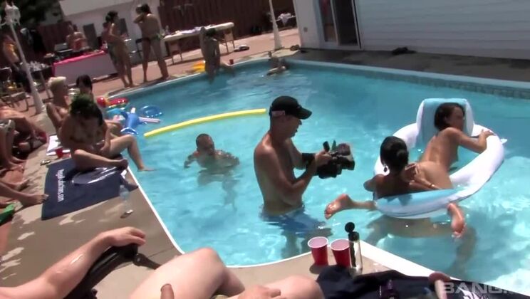 [BANG.com] - Group Sex by the Pool with Deepthroat and Facial