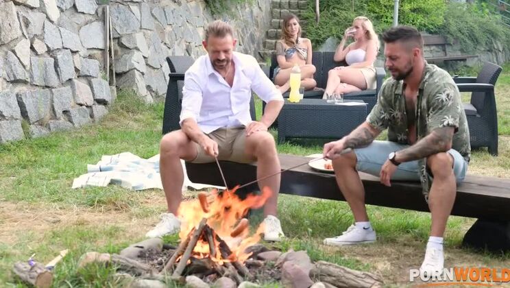 [PornWorld] - Vinna Reed & Mina in Wild Outdoor Deepthroat Foursome - Vinna Reed - Mina