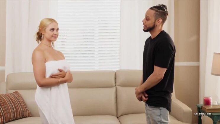 [Hustler] - Sarah Vandella - Stepmom with a Big Ass