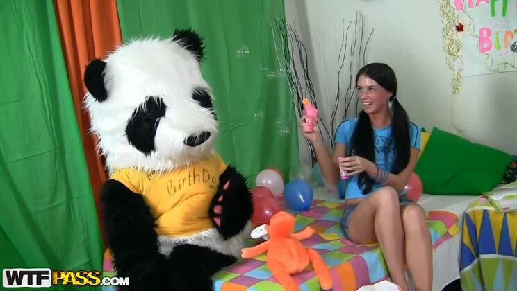 [PandaFuck] - Teen Jess's Birthday Blowout with Toys - Jess
