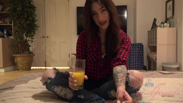 [ATKGirlfriends] - Foot Fetish Fun with Jayde Symz - Amateur Brunette POV - Britney Blue