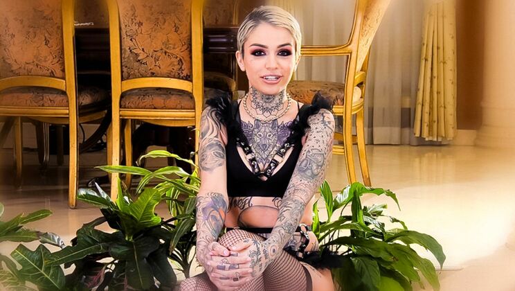 [Devil'sGangbangs] -  Behind the Scenes with Leigh Raven - #11  - Leigh Raven