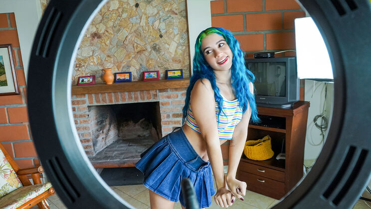 [IMadePorn] - Min Galilea's Huge Delivery Surprise - Min Galilea - Soldier Huge Cock