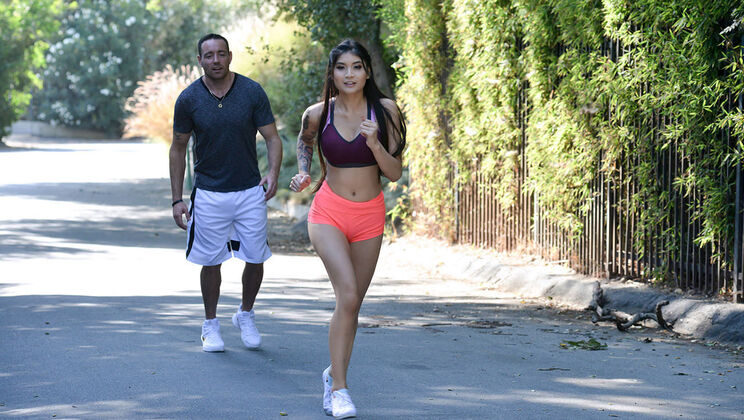 [TheRealWorkout] - Athletic Encounter: Brenna Sparks and Romeo Price