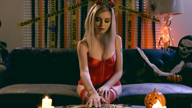 [NubileFilms] - Blonde Teenager in Lingerie Gets Fucked