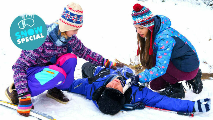 [ClubSweethearts] - Hardcore Snow Bunnies Blowjob