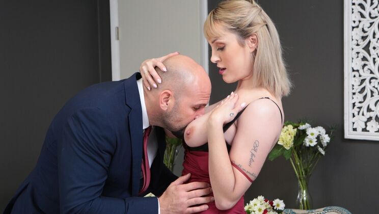 [Brazzers] - The Ultimate Bridesmaid Experience - jmac - Maxim Law