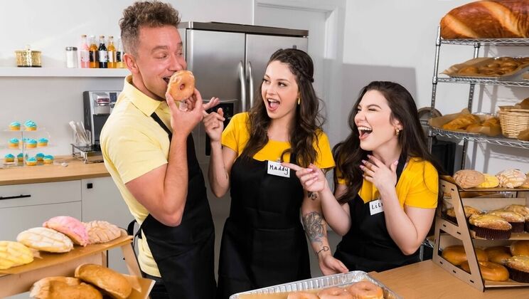 [Brazzers] - Party in the Back with Lily Lou and Maddy May