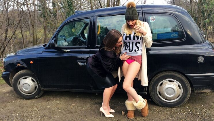 [FemaleFakeTaxi] - Amateur Curvy Blonde with Big Boobs Licks Pussy Outdoors