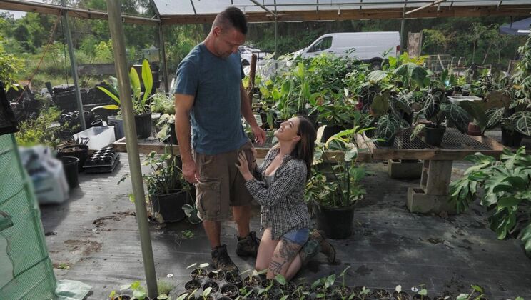 [RKPrime] - Amateur Fuck in the Greenhouse - Katie Kingerie - Peter Fitzwell