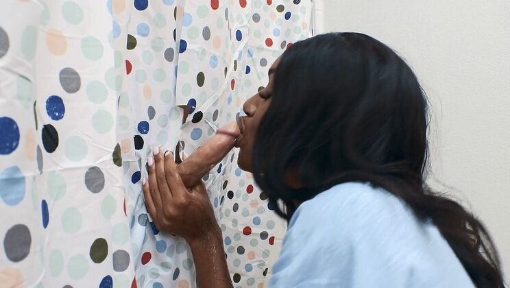 [RKPrime] - Cumshot Surprise through the Glory Hole