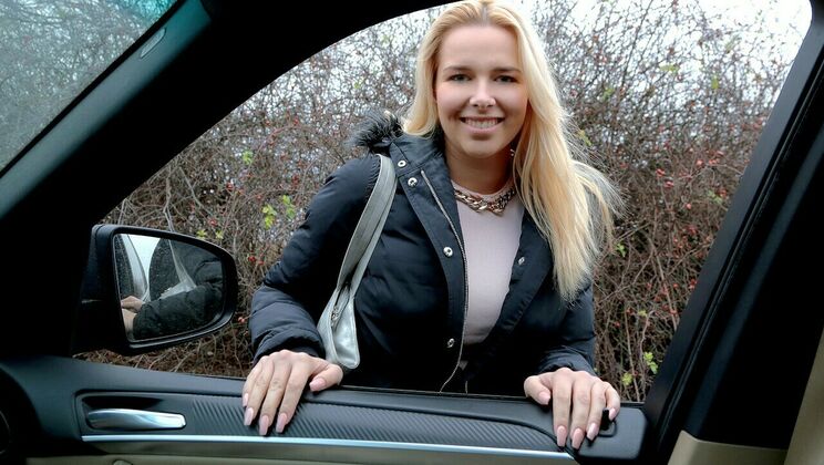 [StrandedTeens] - Fucking Blonde Nikky in Car - Nikky Dream