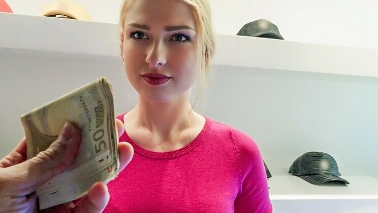 [PublicPickups] - Amateur Blonde Gets Fucked by Erik