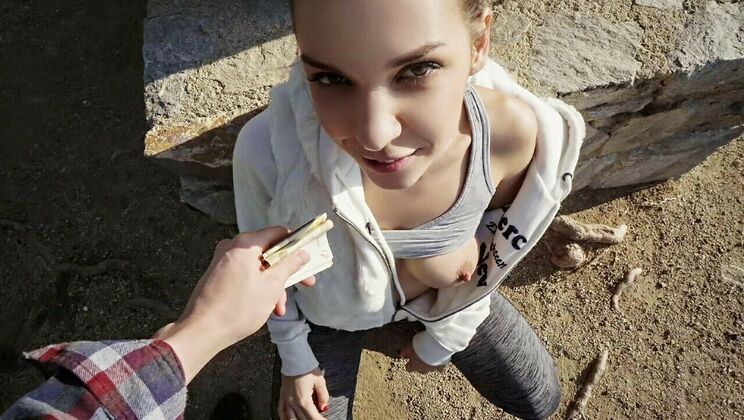 [PublicPickups] - Sexy Fitness Girl Turns On Public Sex - Erik Everhard - Henessy