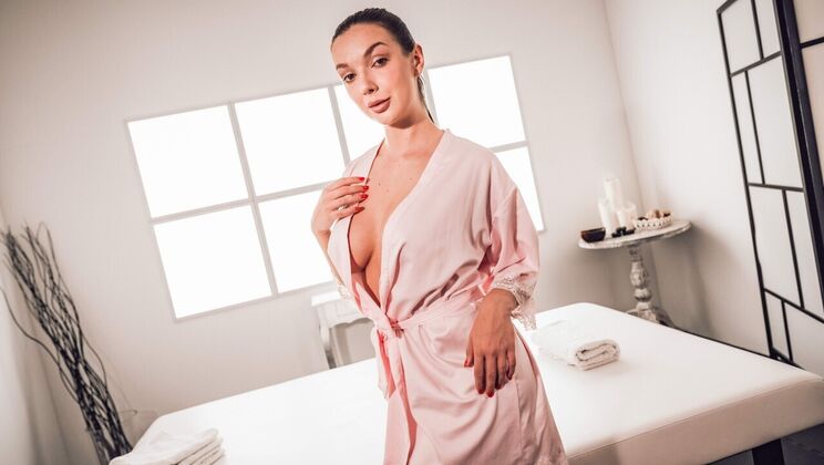 [MassageRooms] - Massage Turns into Cum on Tits for Czech Babe