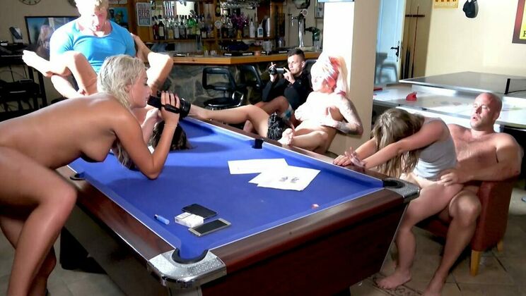 [SummerSinners] - Daisy Lee Gets Anal in Pool Room - Daisy Lee - Lady Bug - Jarushka Ross - Silvia Dellai