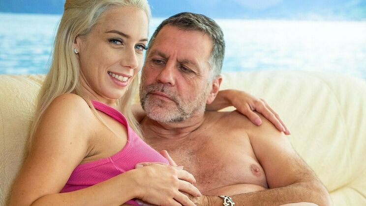 [BeautyandtheSenior] - Philippe Soine Bangs Nesty Gre in Hardcore Blowjob Scene - Phillipe Soine - Nesty Gre