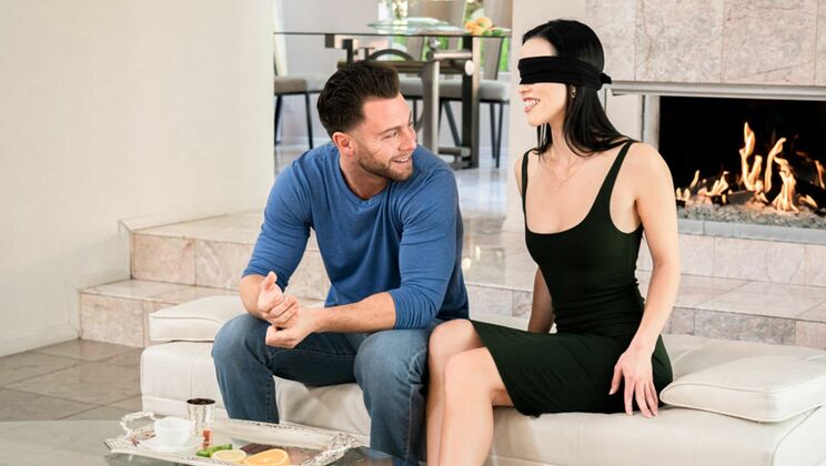 [EroticaX] - Sweet, Hot, and Bitter: Brunette Blowjob