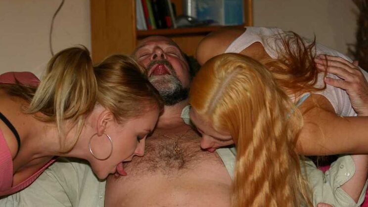 [Oldje] - Rachel Evans and Mia Blonde Teach Blowjob Secrets