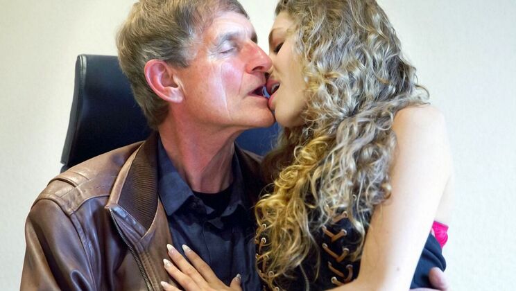 [Oldje] - Rebel's Natural Tits and Tricks - Rebel Lynn - Patrik