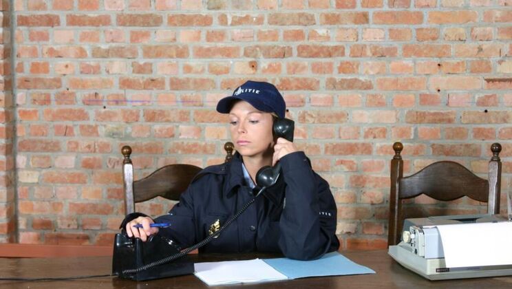[Oldje] - Cops Take a Blowjob - Jimmy - Michelle Bowa