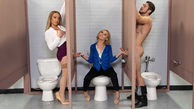 [TransAngels] - Athletic Chloe Temple in Standing Doggystyle - Chloe Temple - Dante Colle - Winter XX Doll