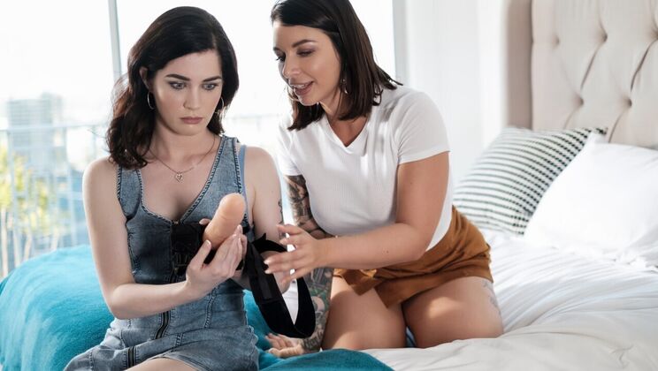 [SweetHeartVideo] - She's a Keeper - Lesbian Strap-On Fun