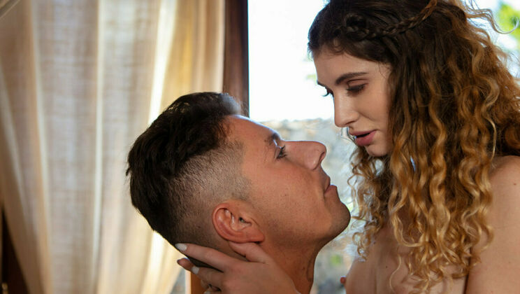 [SexArt] - Love in the Sun: Episode 4 (2019)
