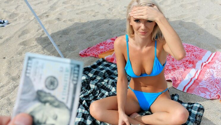 [PublicPickups] - Blonde's First Outdoor Fuck