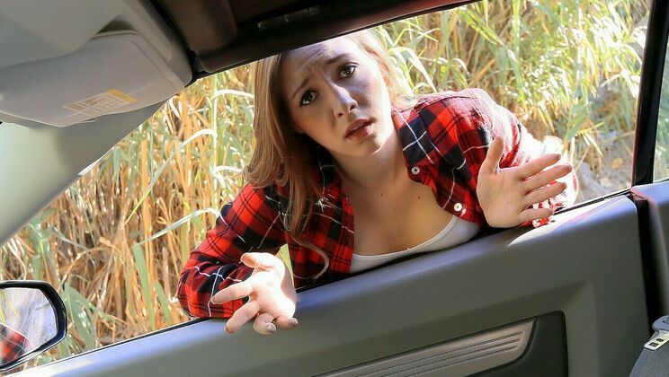 [StrandedTeens] - Getting a Ride Home with Hayden's Blowjob - Hayden Hennessy