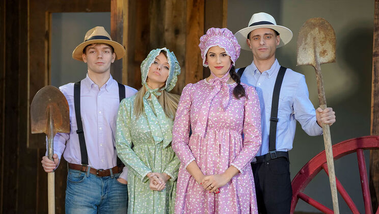 [MomSwap] - Big Titted Amish Swap