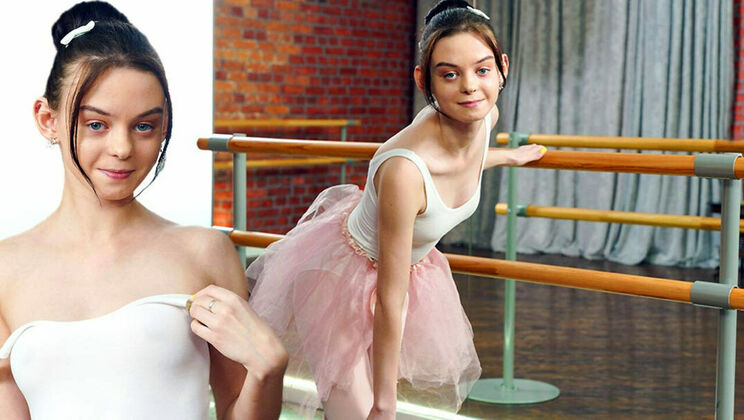 [ClubSweethearts] - Brunette Teen Ballerina Plays