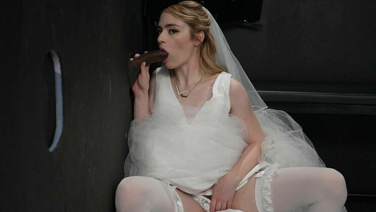 [GloryHole] - Reese Robbins in Stockings Gives Handjob
