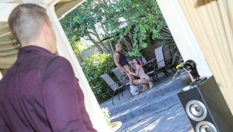 [CuckoldSessions] - Anna Bell Peaks Squirts on Shane Diesel