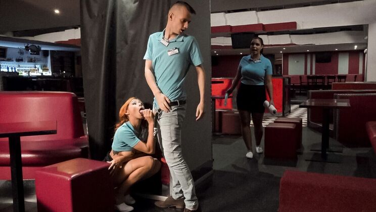 [WorkMeHarder] - Athletic Latina Loves Rimming