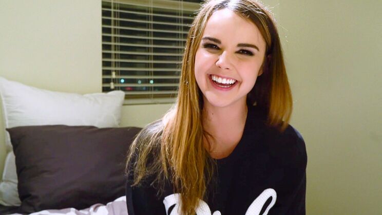 [PrettyDirty] - Big Tits Interview with Dillion Harper