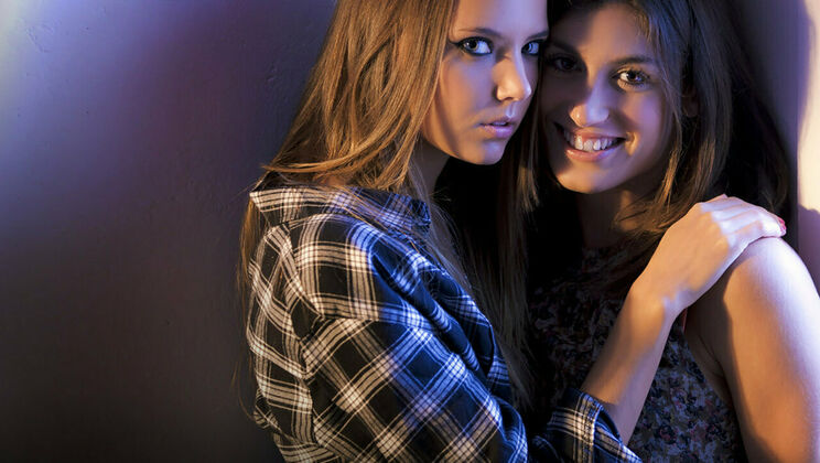 [SexArt] - Hot Lesbian Action with Julia Roca & Mango - Doubleface (2014)