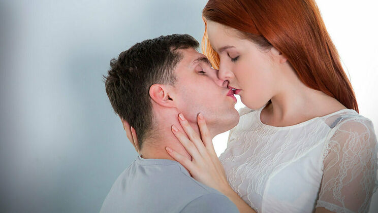 [SexArt] - Blowjob and Cumshot with Beautiful Redhead Amarna Miller - Kristof Cale - Amarna Miller