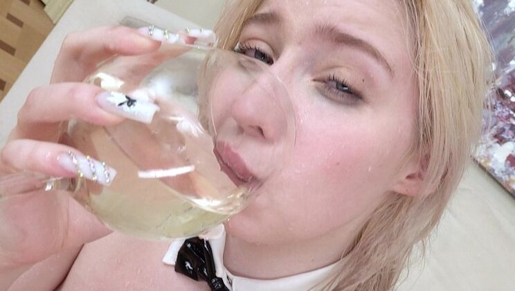 [ErikaKortiStudio] - Kira Viburn Drinks Piss and Takes 5 Big Cocks - Steve - Willy Regal - Kira Viburn - Pimpal Bill - Marty Dope - Markus Weles