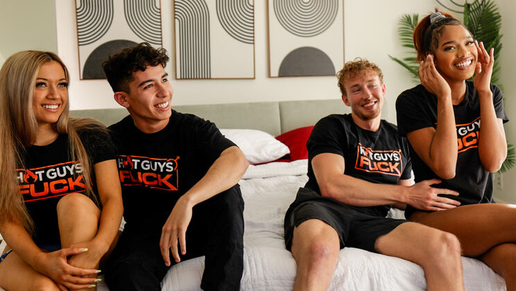 [HotGuysFuck] - Next to Friends, Johnny Ortega and Francesca Rossi Get Down and Dirty! - Brianna Moore - Francesca Rossi - Cody Kaladin - Johnny Ortega