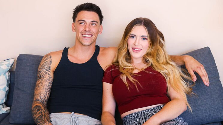 [HotGuysFuck] - Tattooed Jay Tate and Curvy Lindsay Lee in Steamy Encounter - Lindsay Lee - Jay Tate