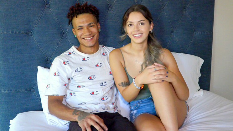[HotGuysFuck] - Martavis Ray Hides His Massive BBC from Bella Luna - Bella Luna - Martavis Ray