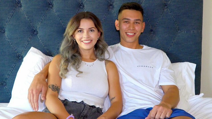 [HotGuysFuck] - Tattooed Teen Bella Luna and Christian Parker in Sexy Interview - Bella Luna - Christian Parker